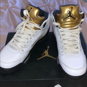 Gold/black/white air retro 5 Jordan’s